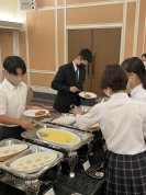 修学旅行２日目「朝食・出発」