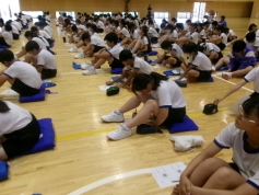 ８年学年集会